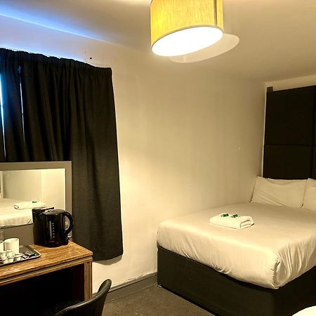 Hotel Express Newcastle ゲーツヘッド エクステリア 写真